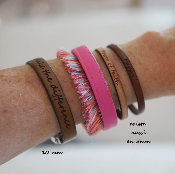 Leather bracelet customizable in 2 sizes