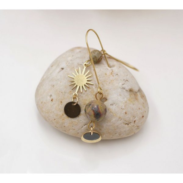 Soleil and stones raw brass earrings