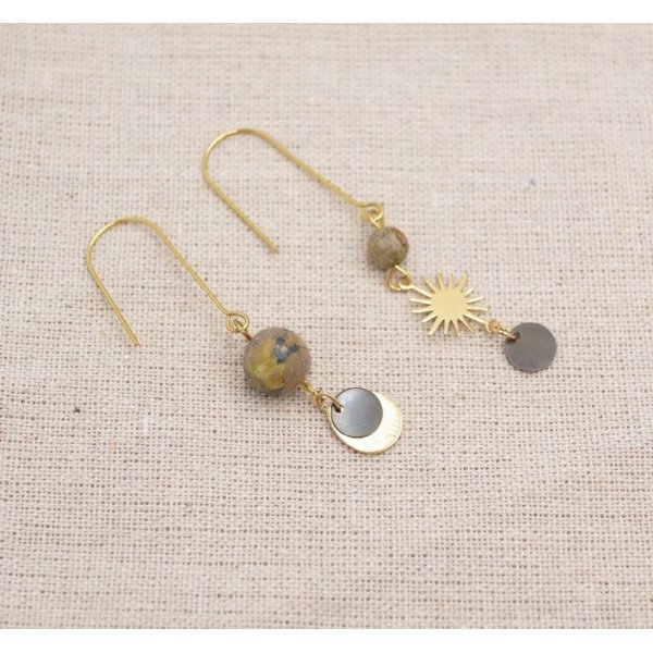Soleil and stones raw brass earrings