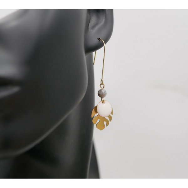 Earrings raw brass monstera leaves and white sequins