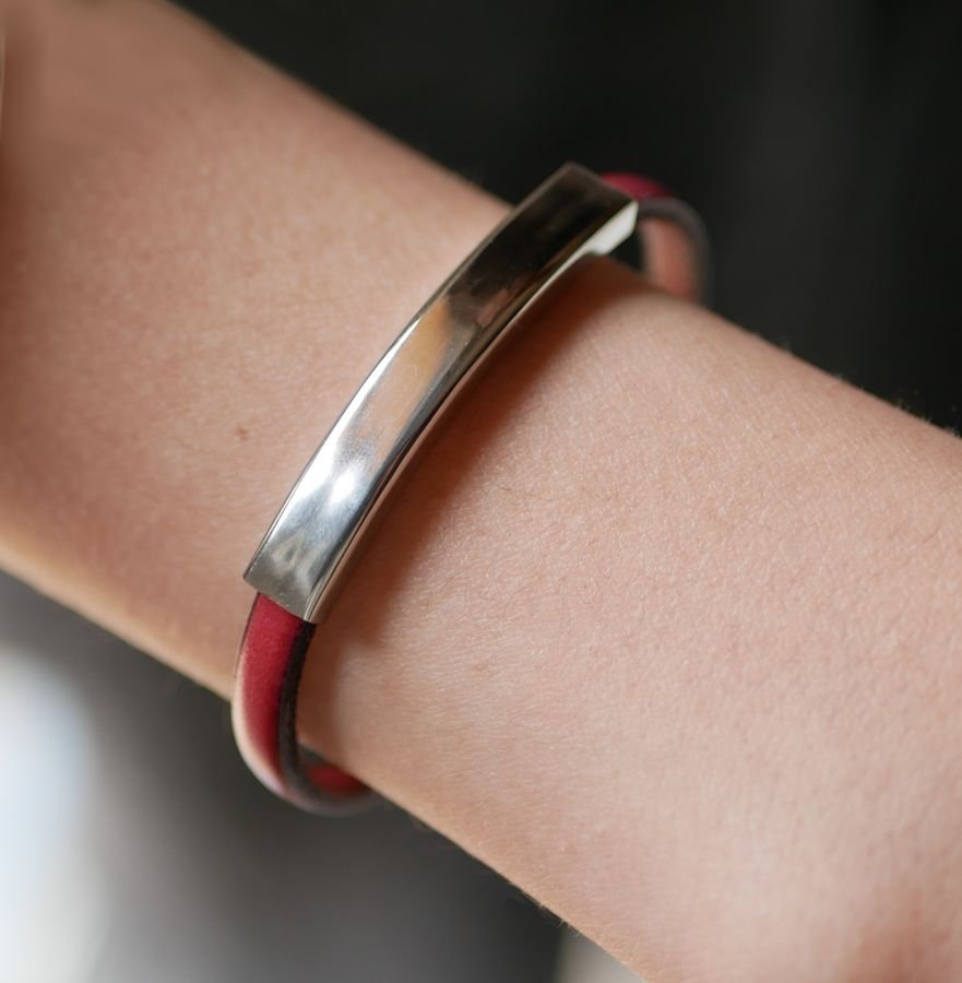 Metal bracelet bar in leather single turn 