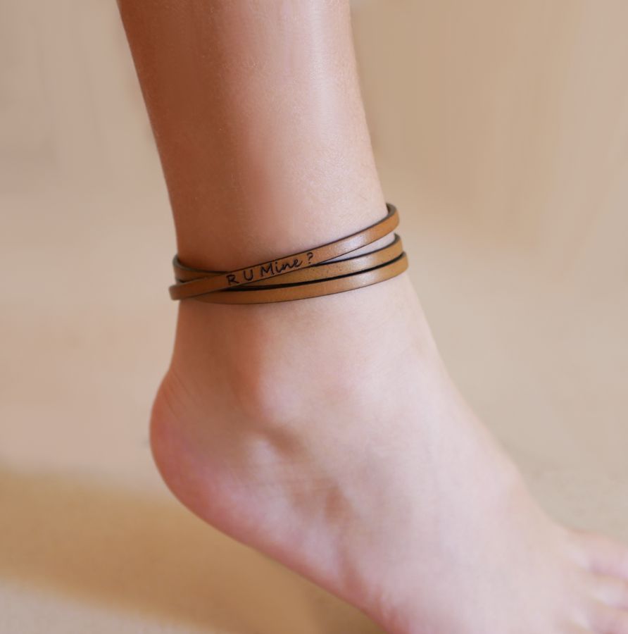 Customizable fine leather ankle bracelet 3 turns