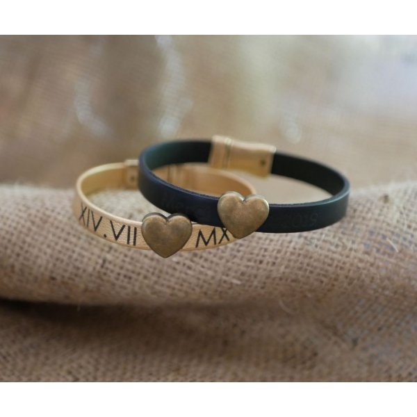 Customizable leather strap with aged bronze heart 