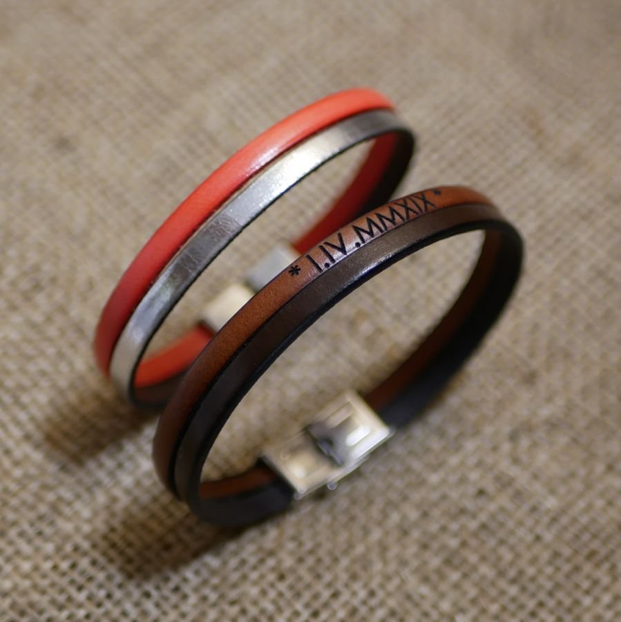 Customizable double color leather bracelet for men or women