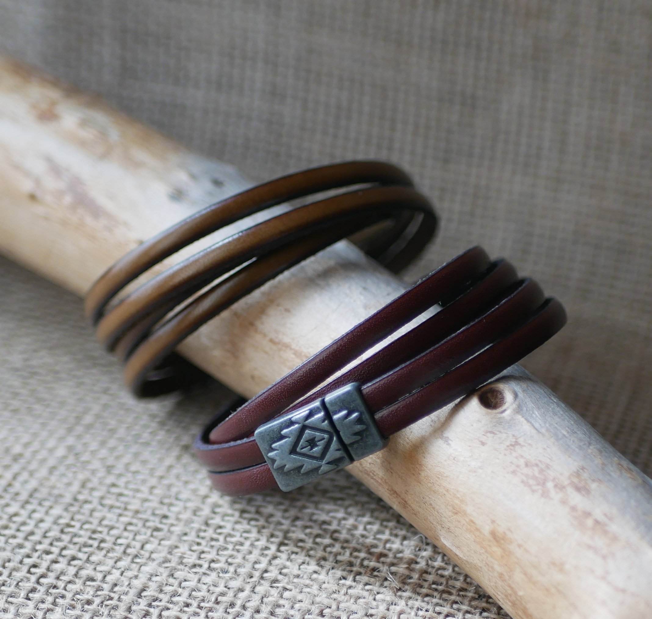 Leather bracelet double turn ethnic magnetic clasp to personalize