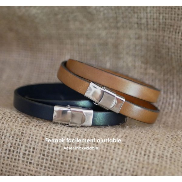 Leather bracelet 4 turns of wrist for man customizable by engraving