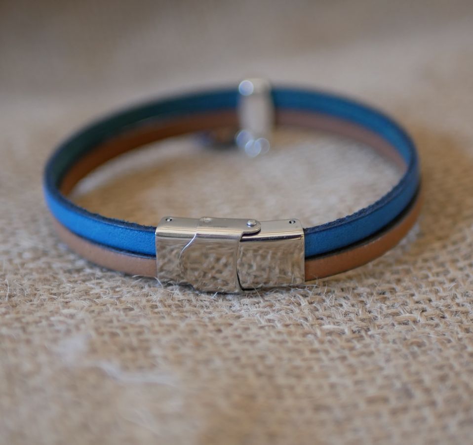 Duo leather strap with blue jasper disc stone 