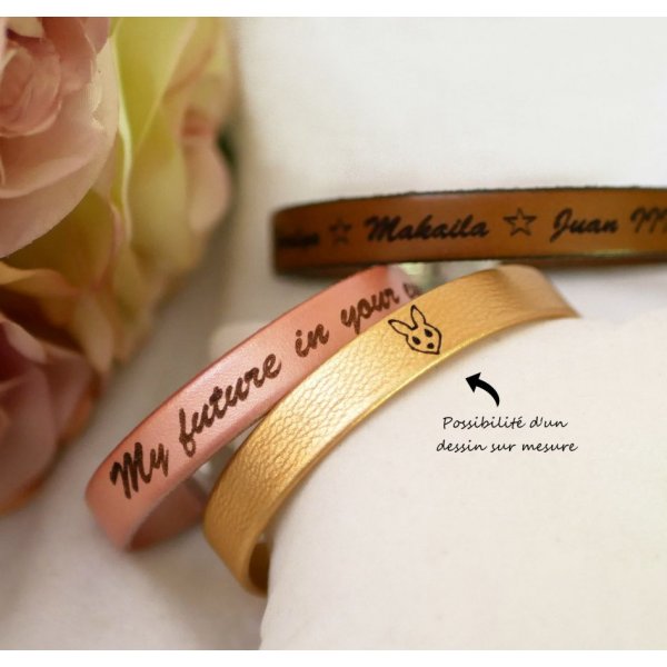 Leather bracelet woman gold clasp personalized by engraving 