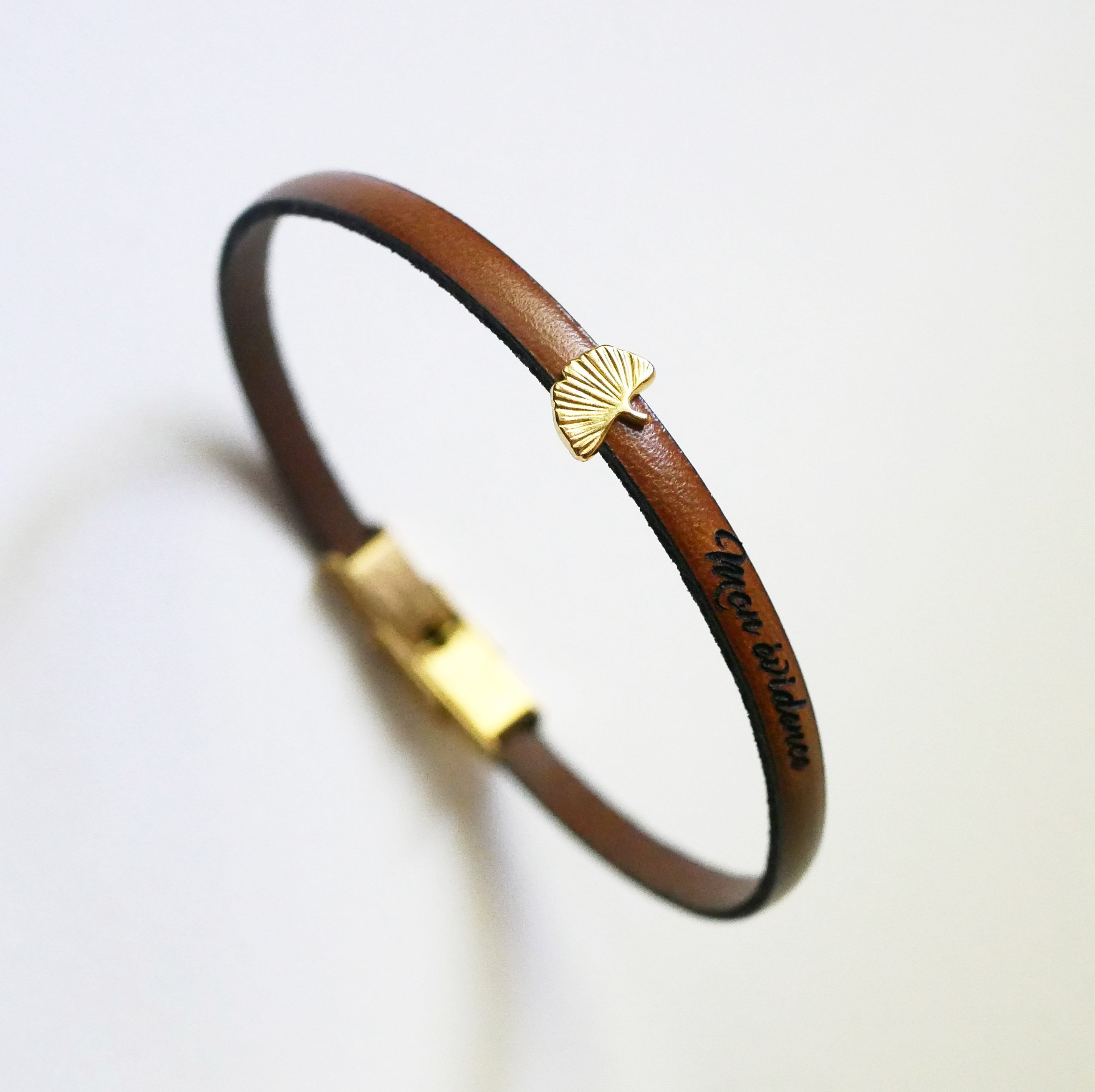 Women's leather bracelet with gold buckle of your choice to customize