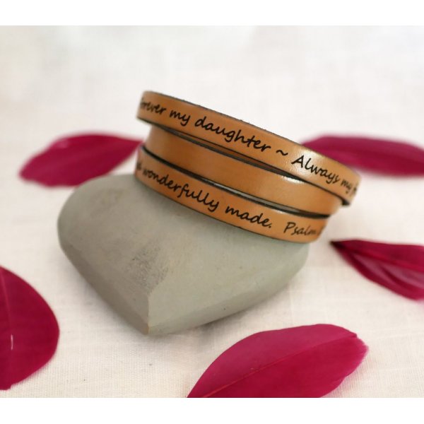 Leather bracelet woman triple turn to customize color and engraving 