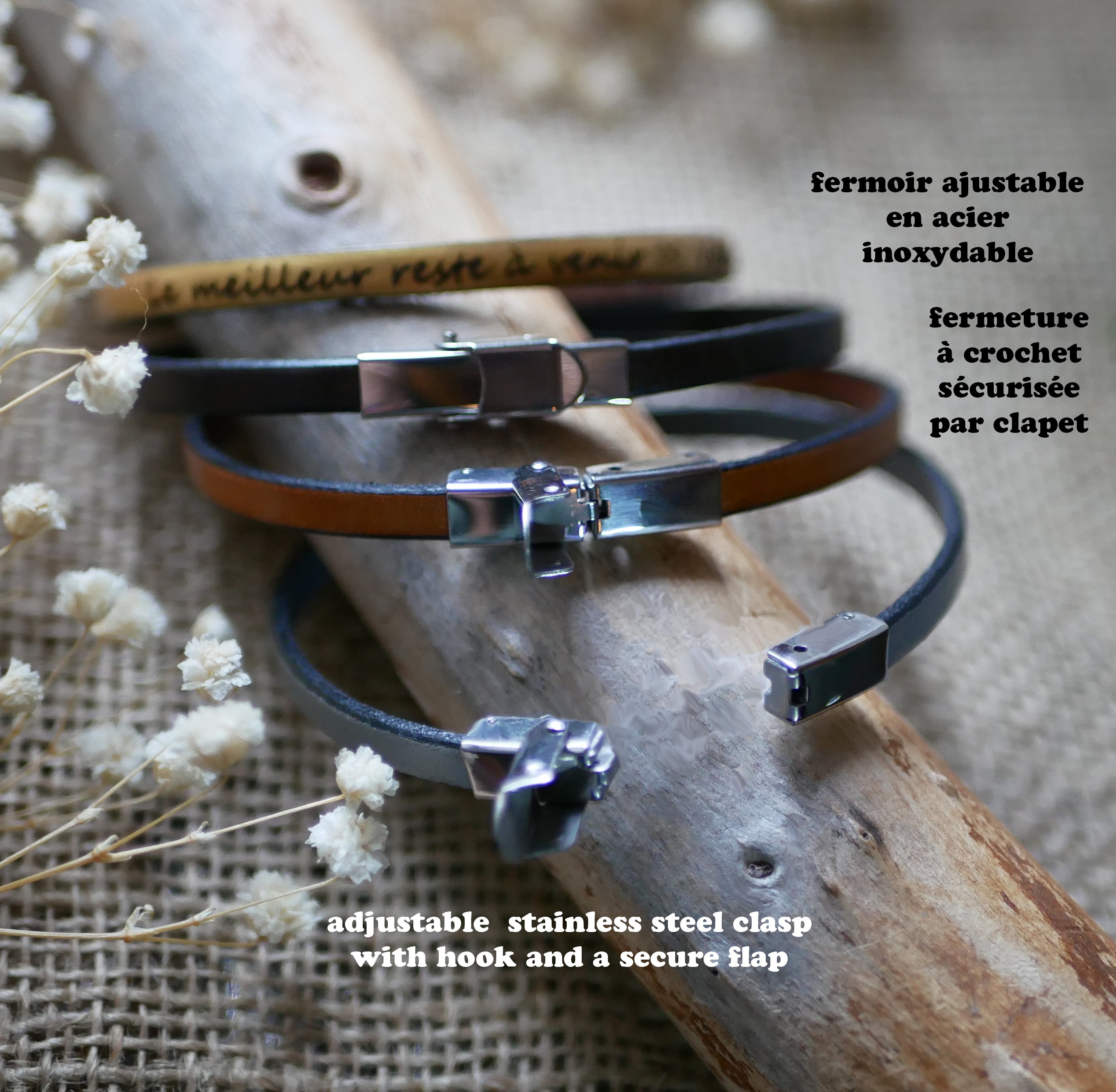 Gift bracelets for couples in leather, both personalized with the same engraving 