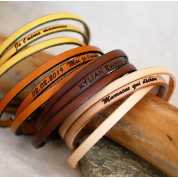 Leather bracelet in 3 turns for man or woman personalized