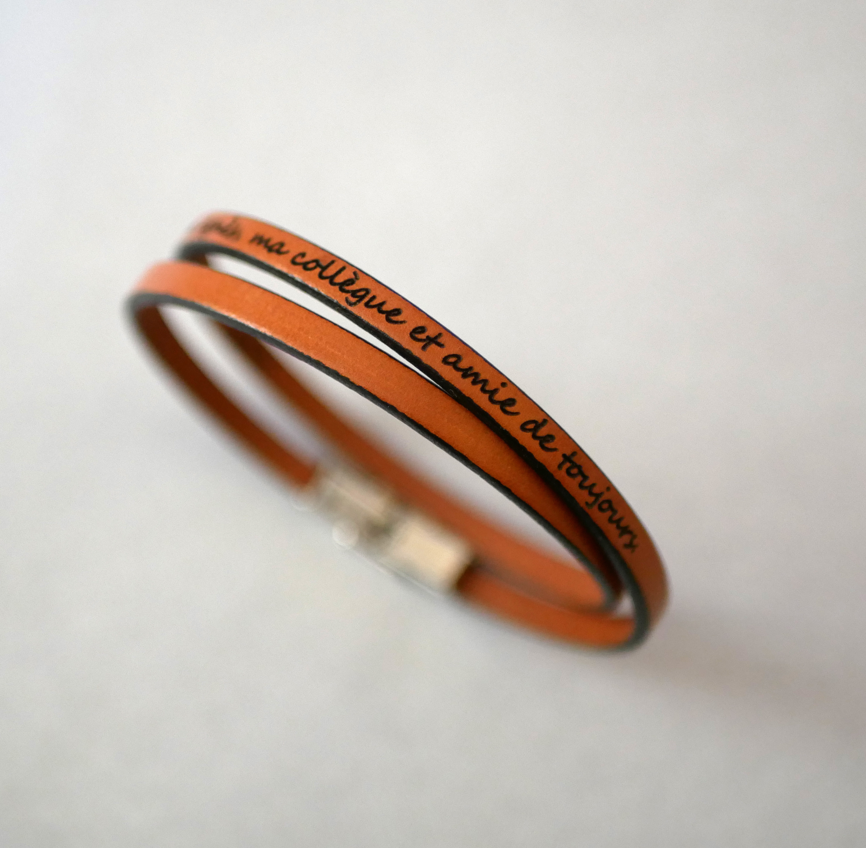 Fine leather bracelet in 2 turns for man or woman to customize