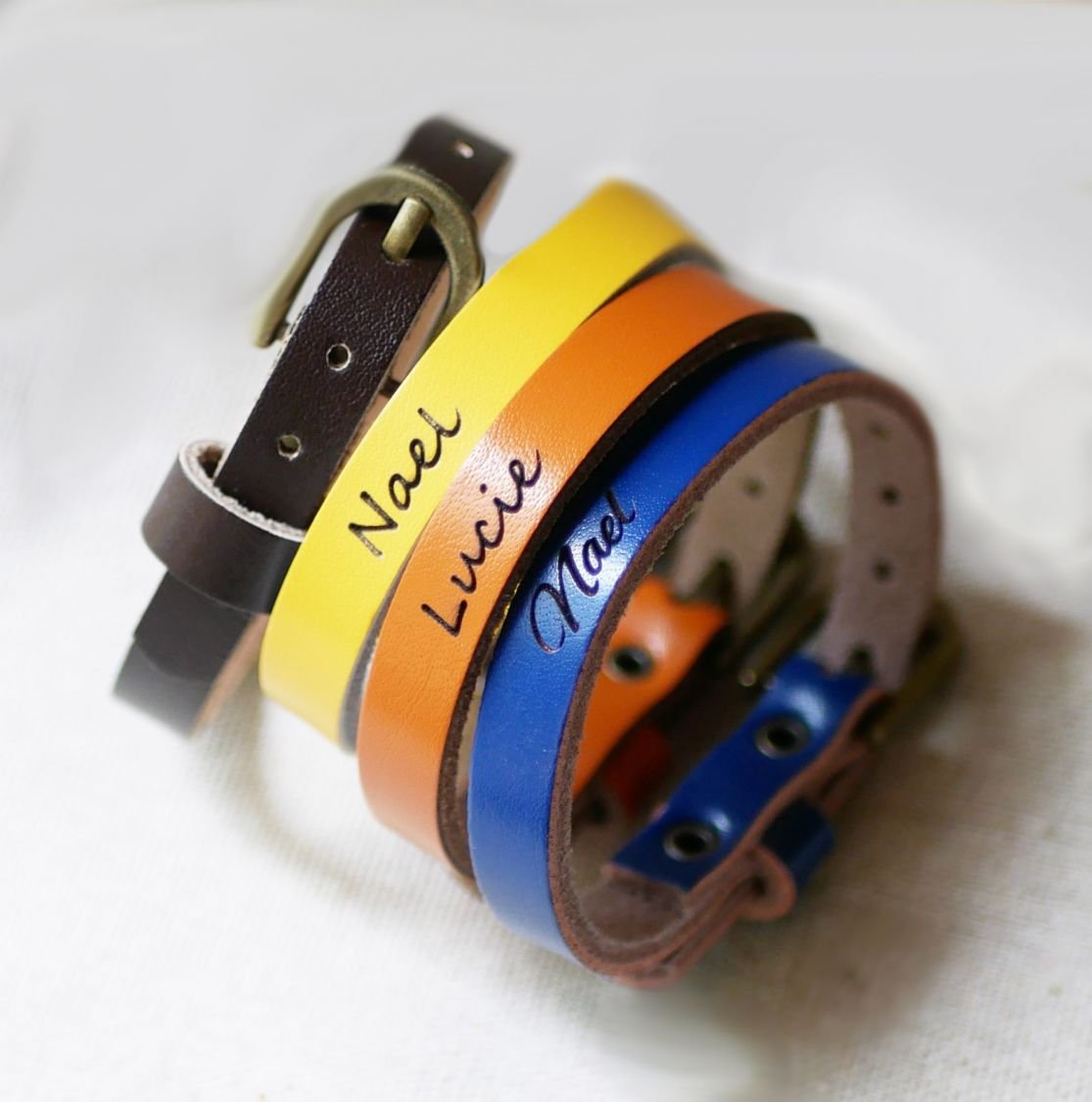 Engraved leather bracelet single turn to personalize mixed adult child