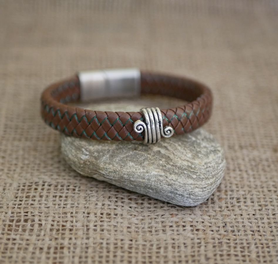 Bracelet brown leather braided man clasp steel brushed magnetic