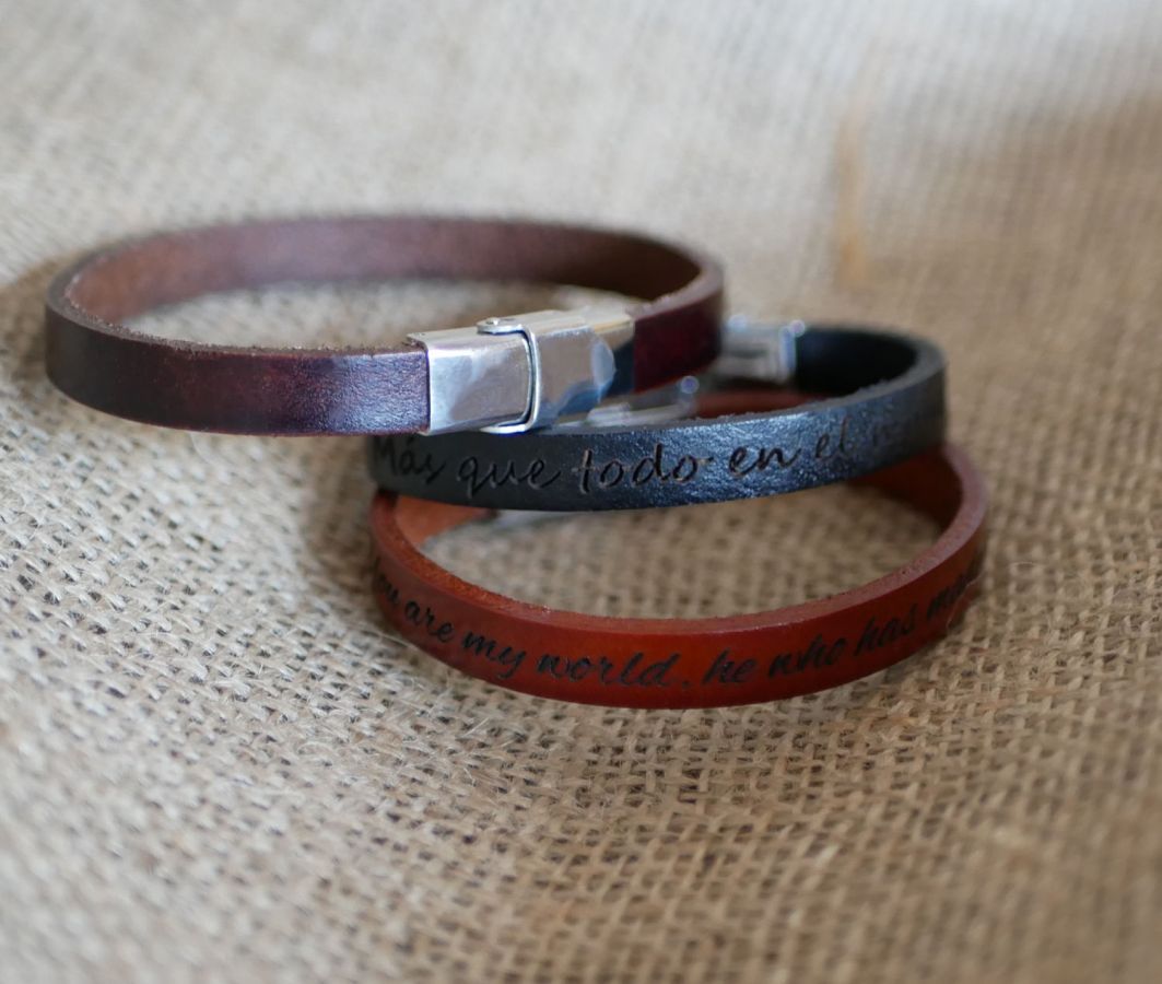 Mixed leather bracelet 9mm adjustable clasp