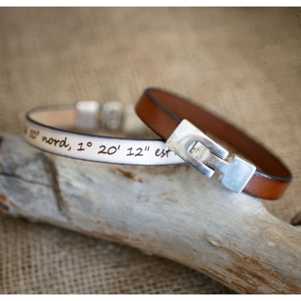 Mixed leather bracelet engraved T clasp color choice