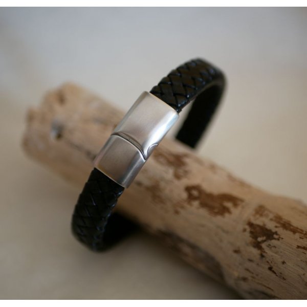Men's black braided leather strap with magnetic steel zipper clasp