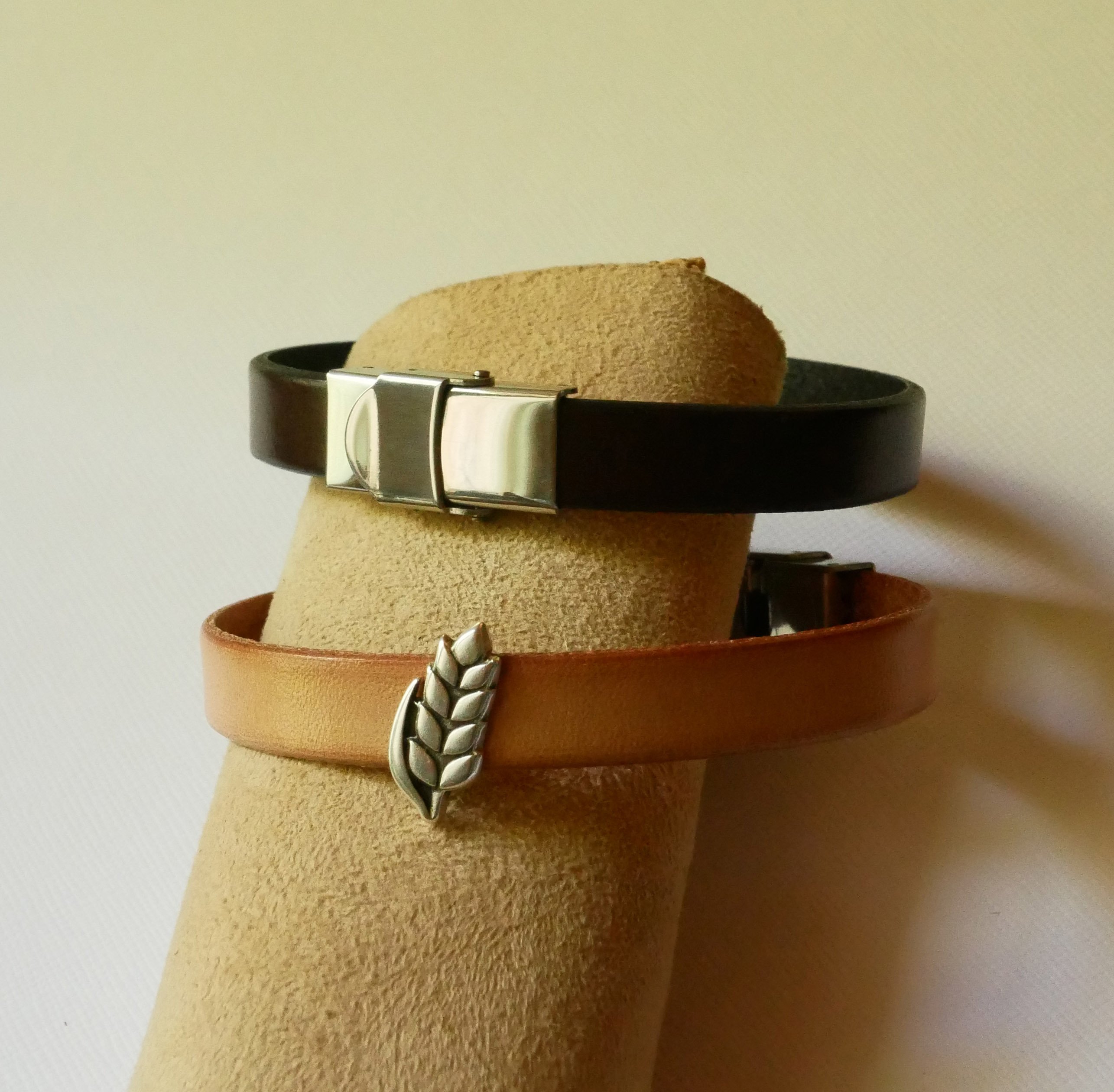 Customizable leather bracelet and loop Epi de bl&eacute;, noces de froment for men and women