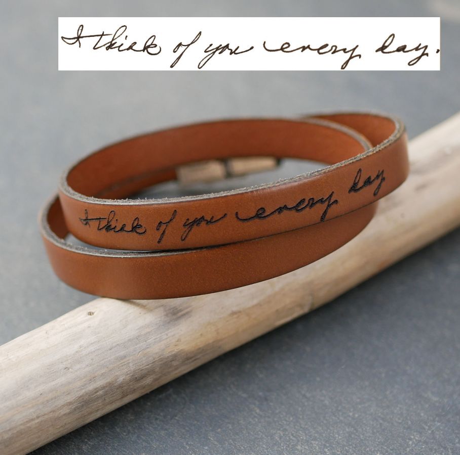 Customizable leather strap with single, double or triple turn handwriting engraving