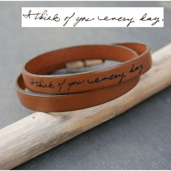 Customizable leather strap with single, double or triple turn handwriting engraving