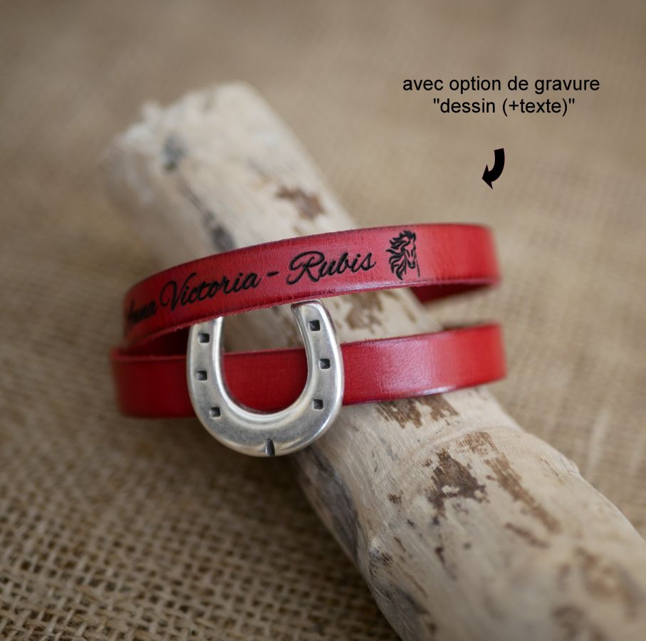 Customizable leather bracelet with single or double turn horseshoe design