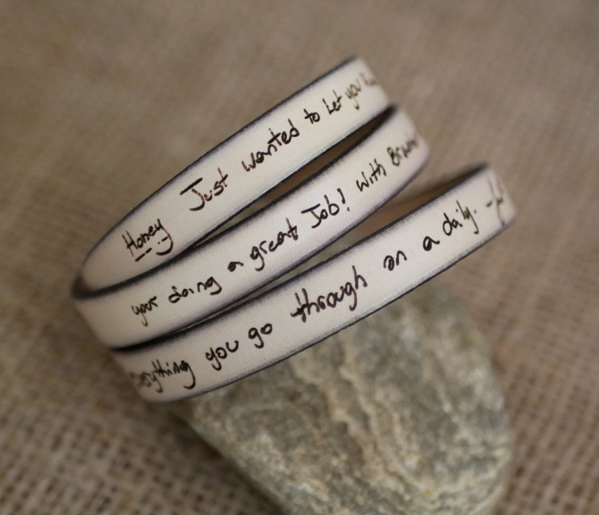 Customizable leather strap with single, double or triple turn handwriting engraving