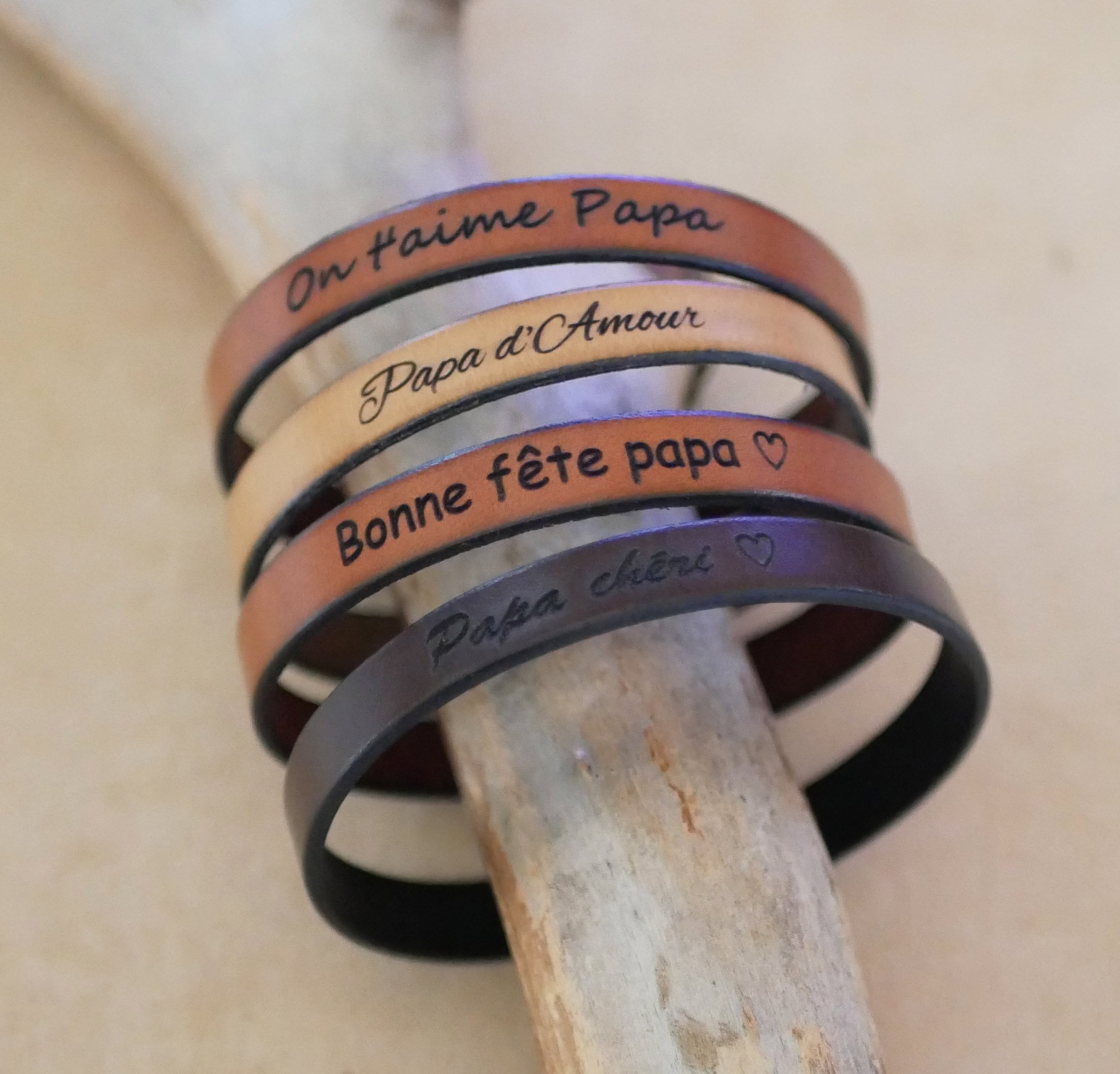 Leather bracelet to personalize by engraving Black magnetic clasp