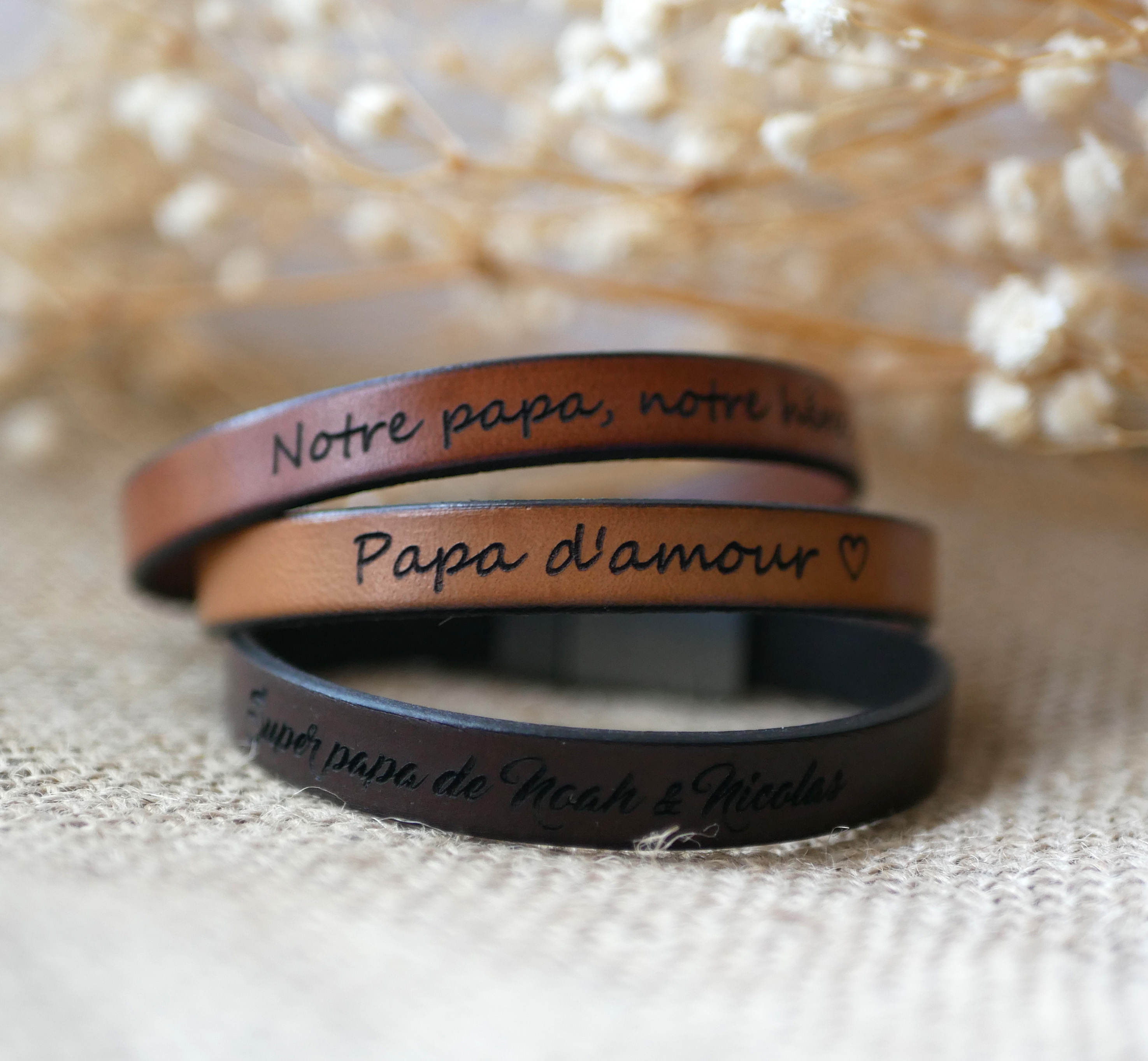 Leather bracelet to personalize by engraving Black magnetic clasp