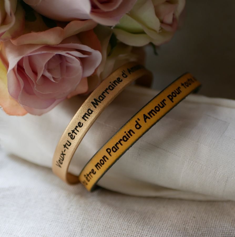Leather bracelet to customize by engraving elegant magnetic clasp
