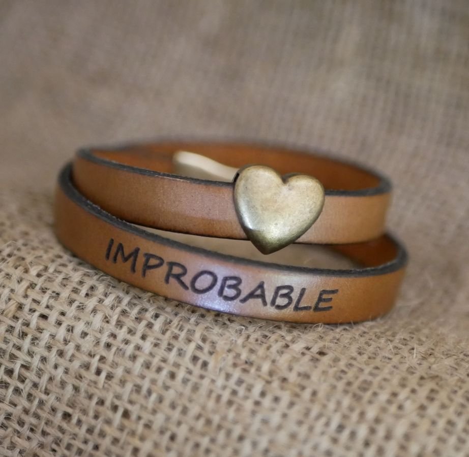 Double leather bracelet and bronze heart, possible engraving of your words