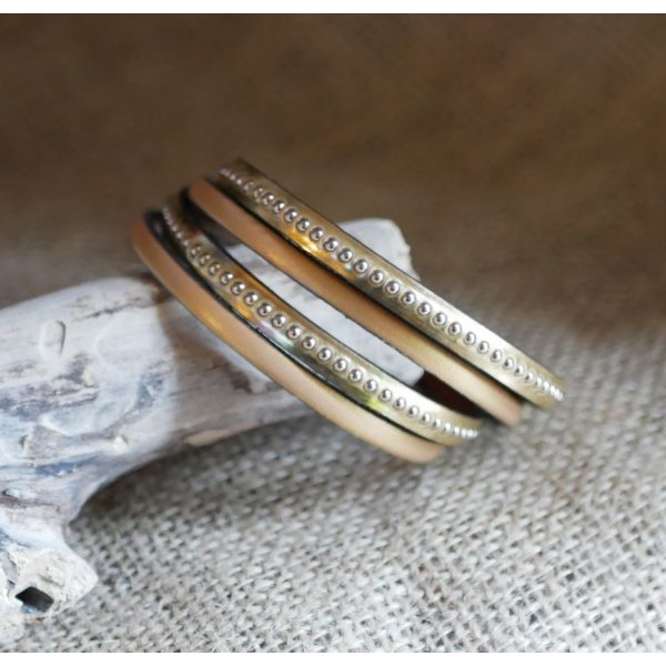 Double engraved leather bracelet with silver beads customizable