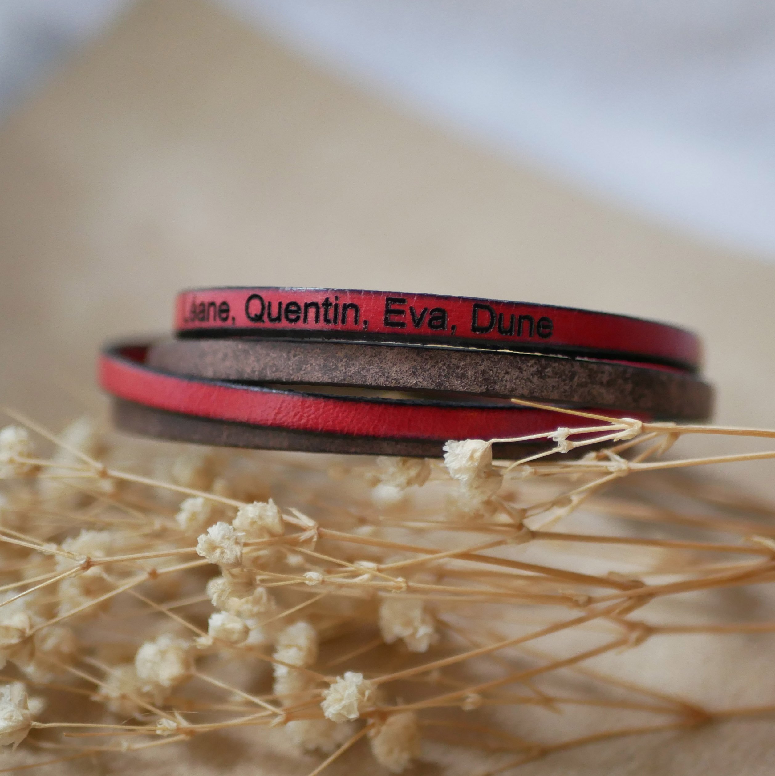 Double leather bracelet vintage brown and a color of your choice to customize by engraving