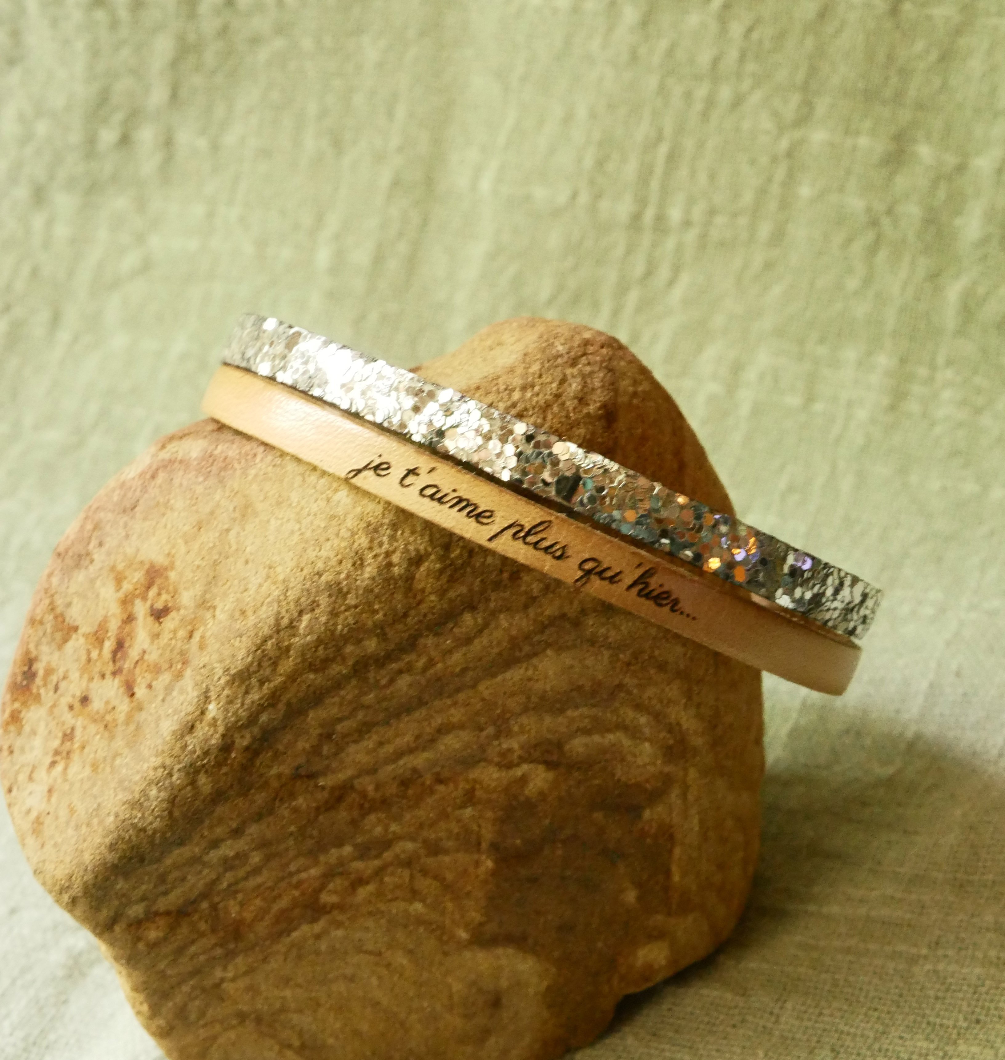 Leather duo bracelet in silver and choice of colors