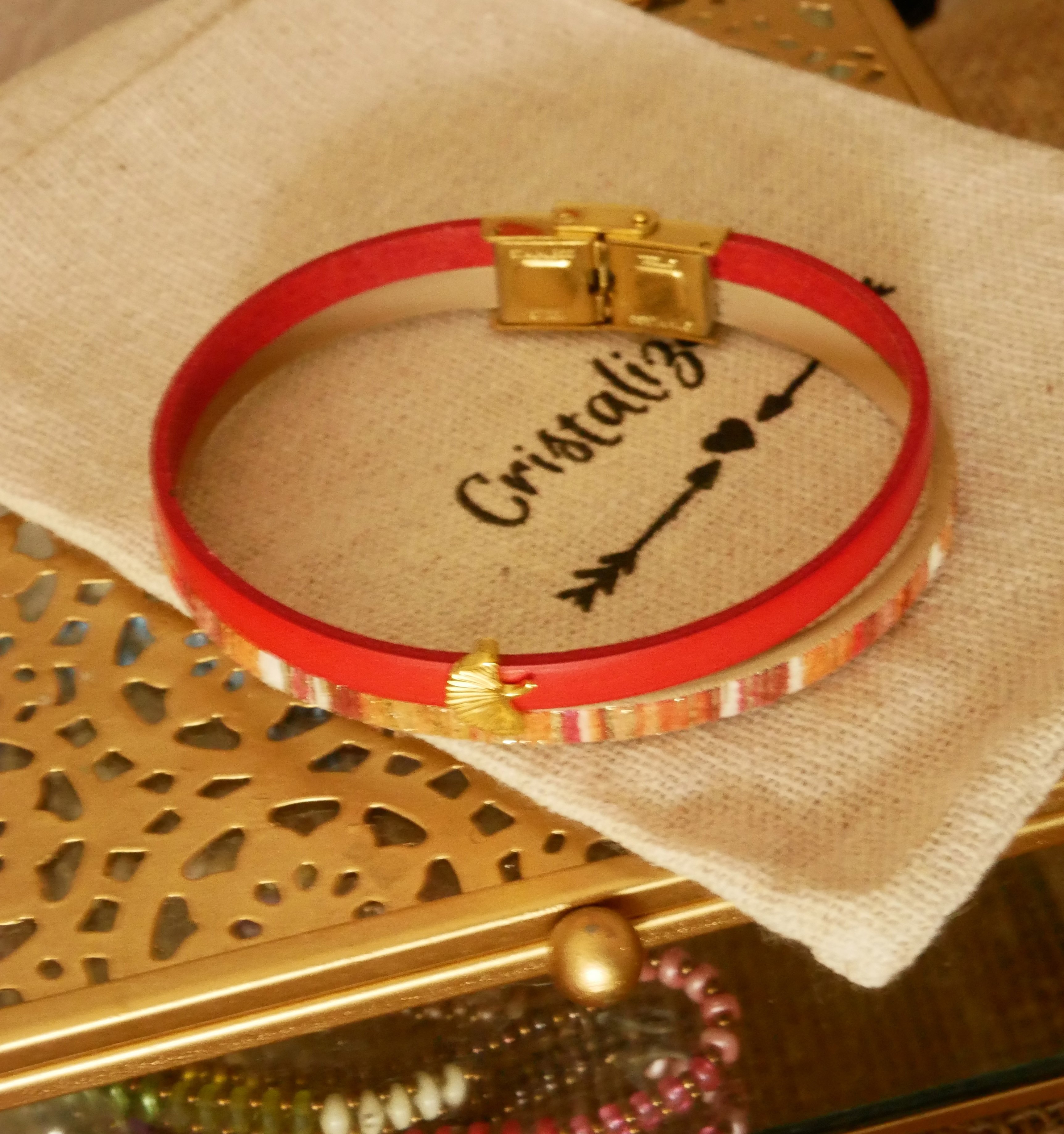 Rouget leather duo bracelet with golden glitter and Gingko decoration  