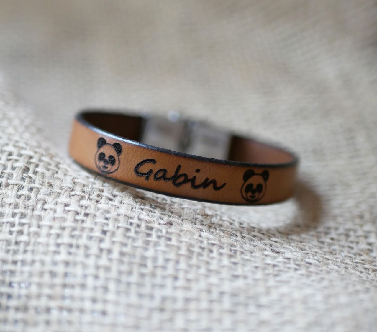 Personalized leather bracelet for children engraved first name framed with drawings of your choice