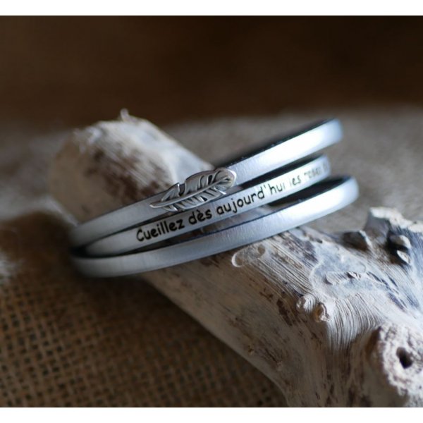 Leather bracelet woman bohemian decoration feather 3 turns customizable