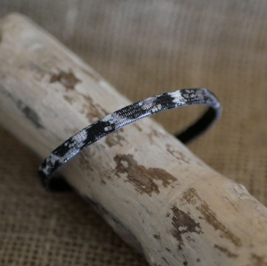 Women's fine leather bracelet black gray glitter effect