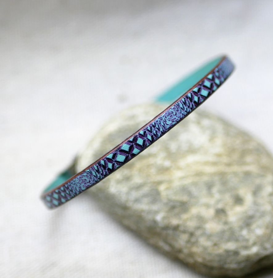 Leather bracelet woman snake print blue tones