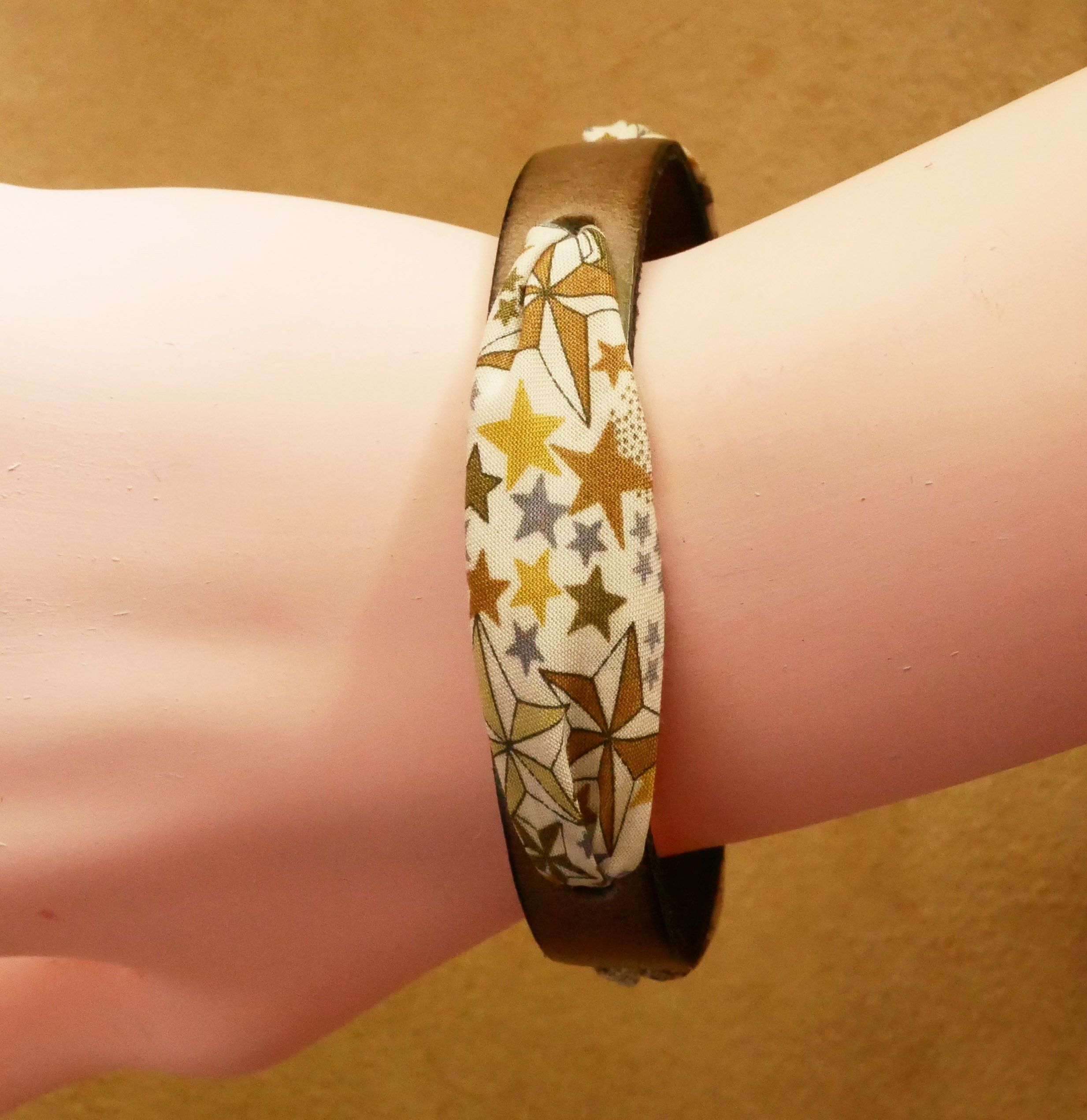 Customized Flor&acirc;me bracelet with liberty ribbon and your choice of leather