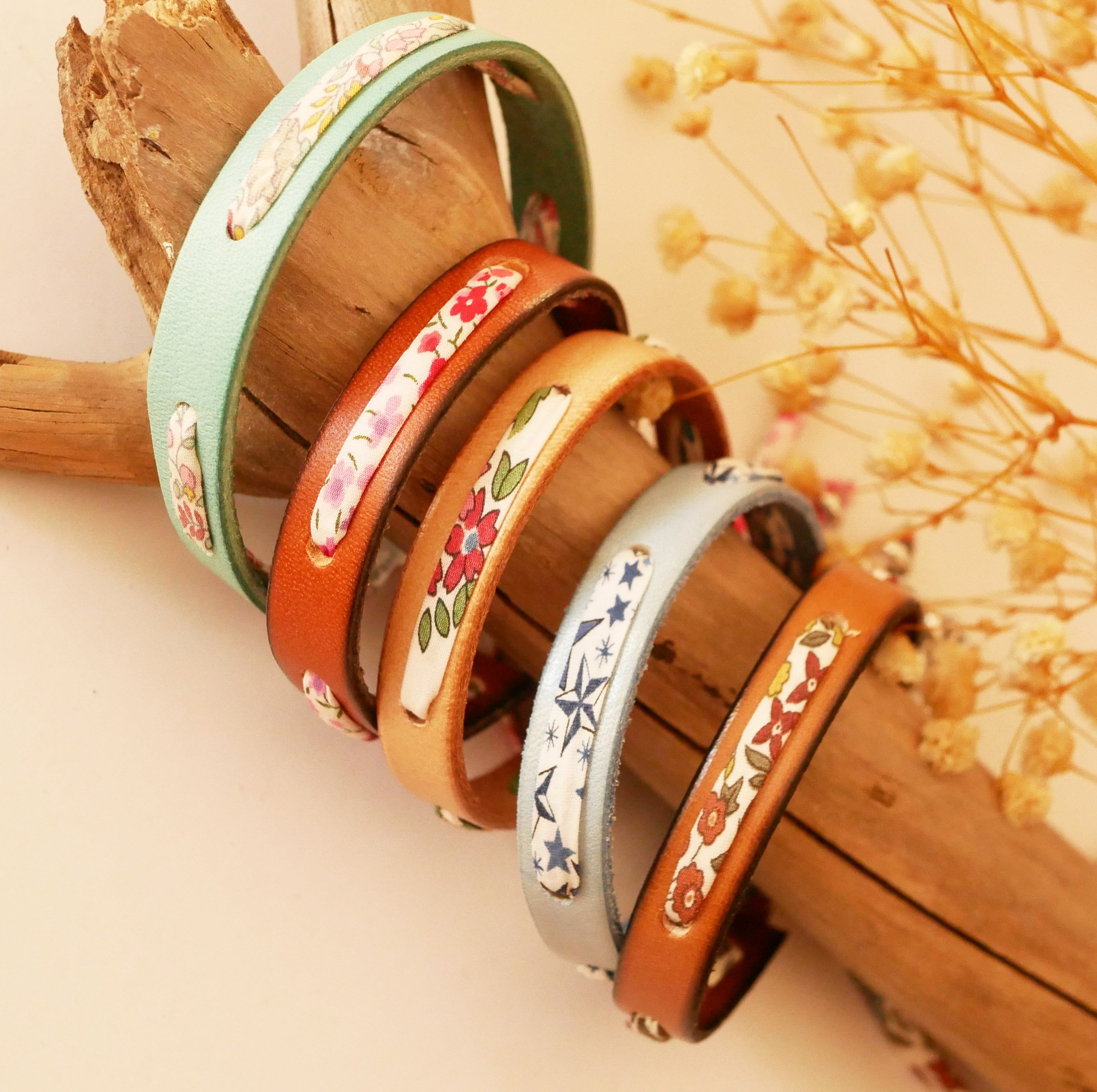 Flor&acirc;me bracelet with strawberry liberty ribbon on natural leather