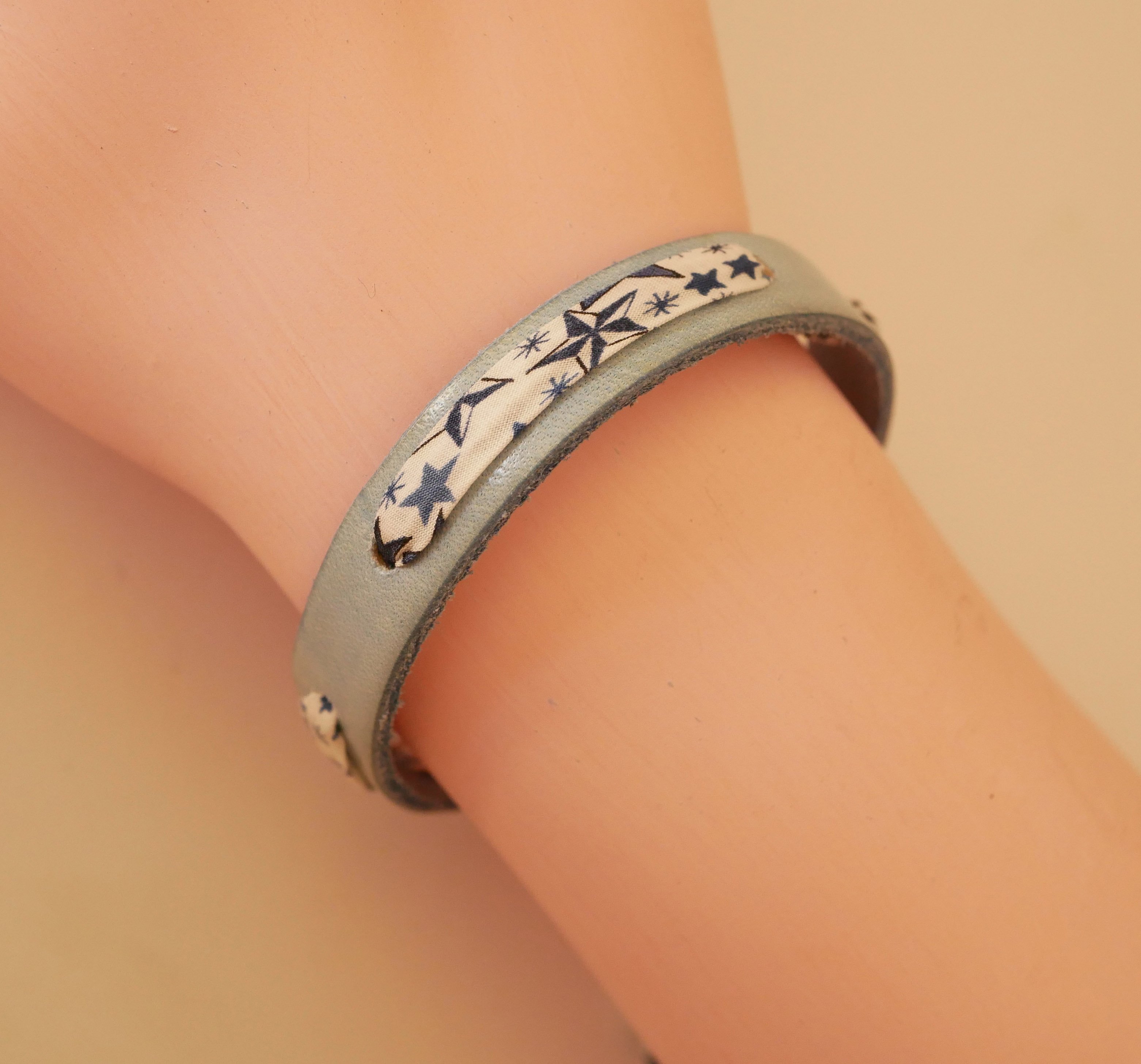 Flor&acirc;me bracelet with liberty ribbon blue stars on sky leather