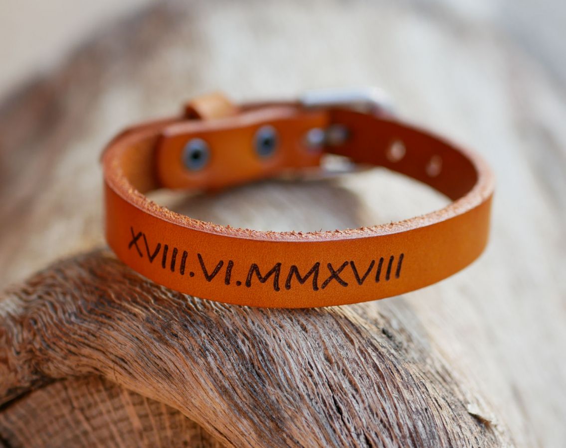 Men's leather bracelet Camel engraved to personalize 