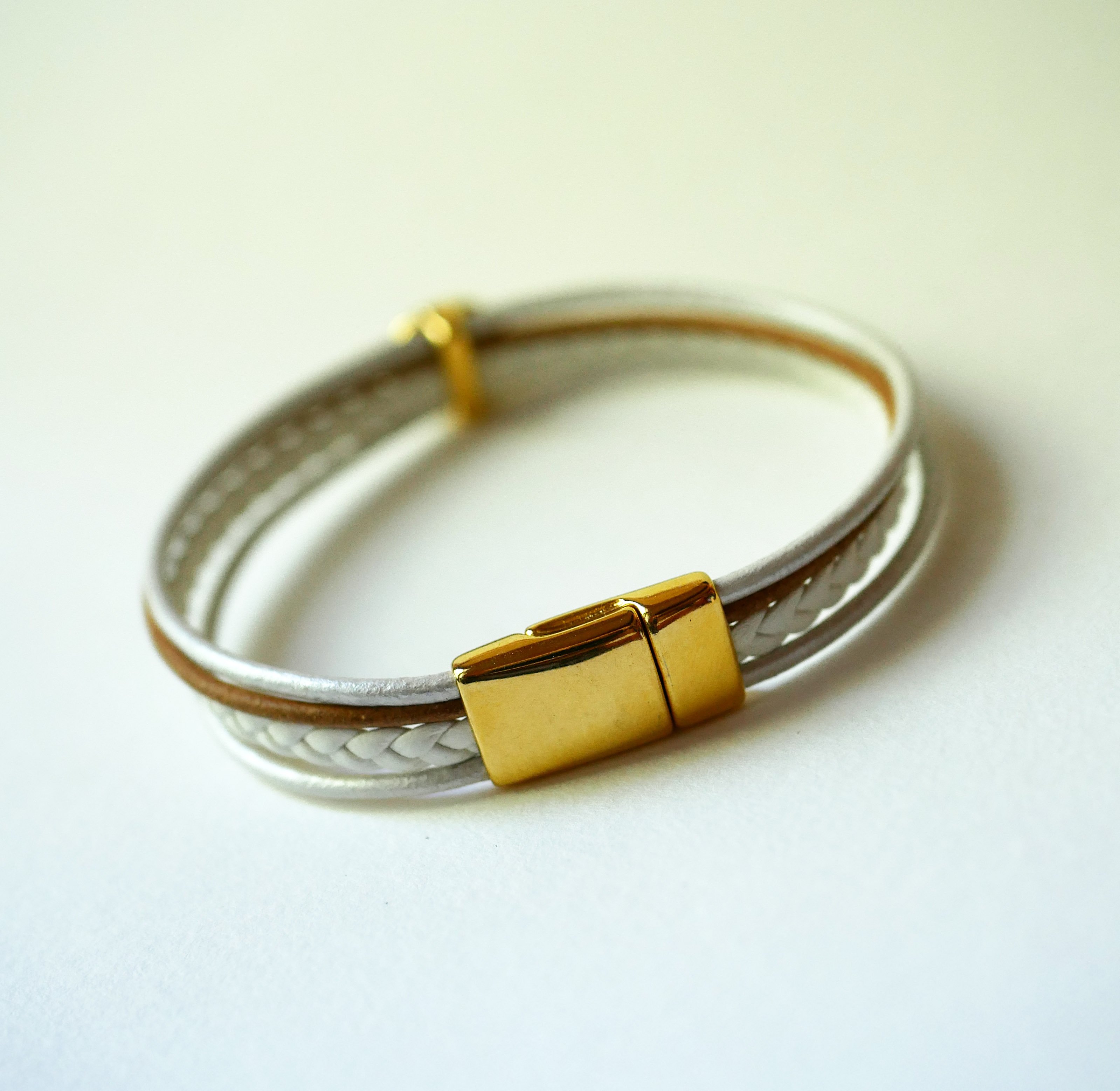 White and gold leather cuff bracelet with Tree of Life cabochon