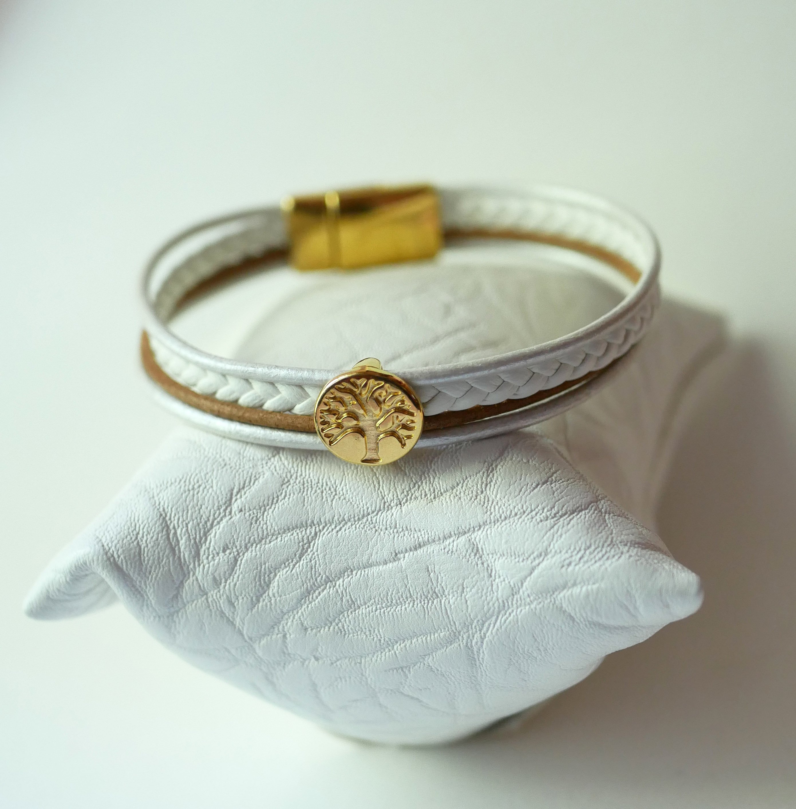 White and gold leather cuff bracelet with Tree of Life cabochon