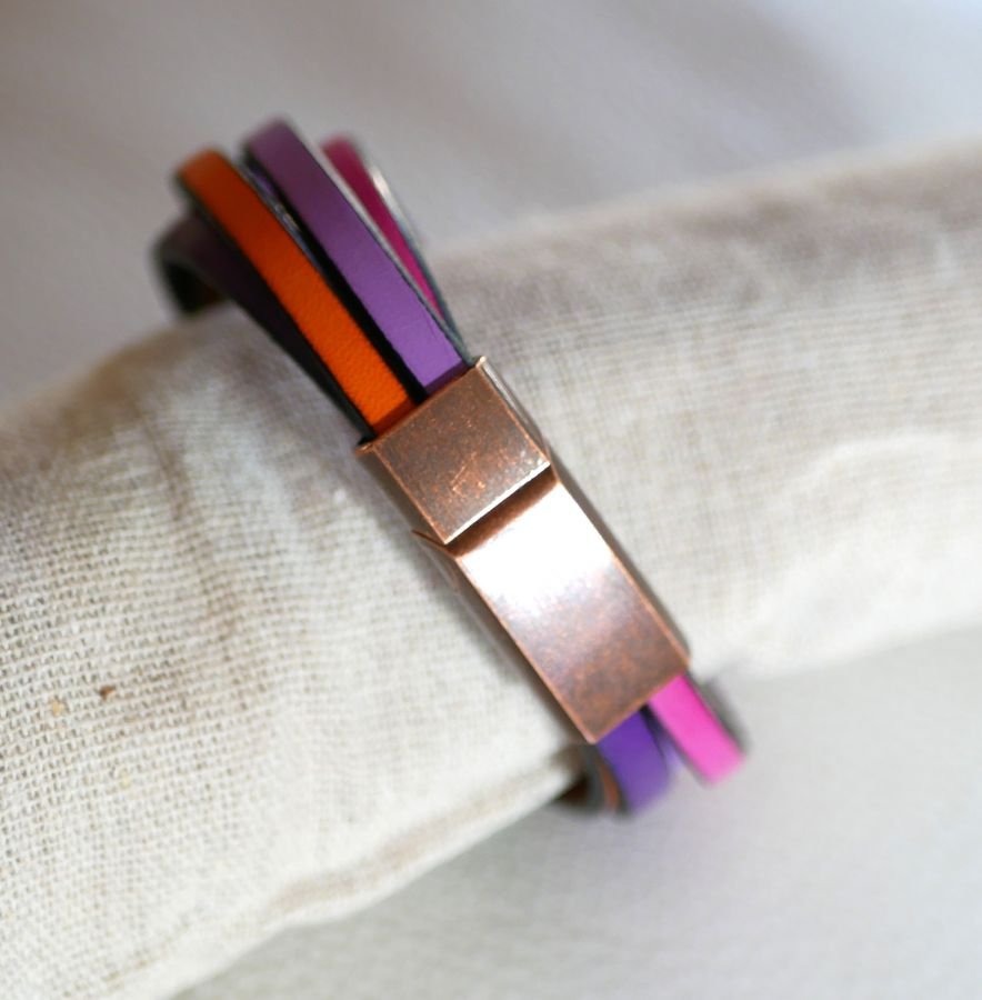 Cuff bracelet multi-leathers tonic colors