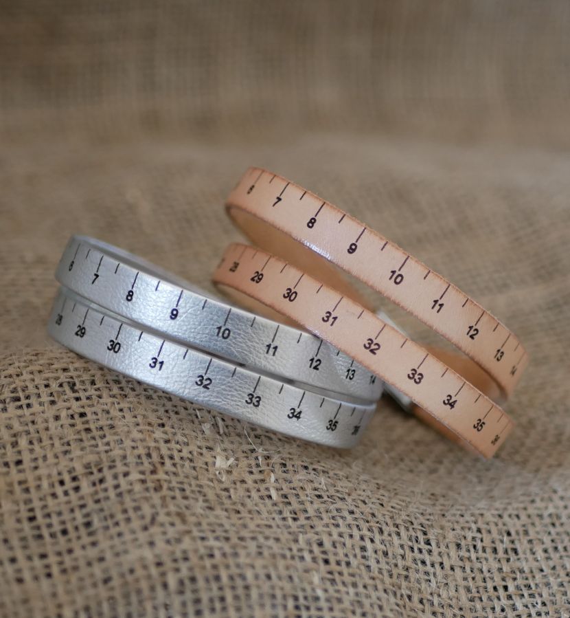 Customizable double-turn engraved leather tape measure bracelet 