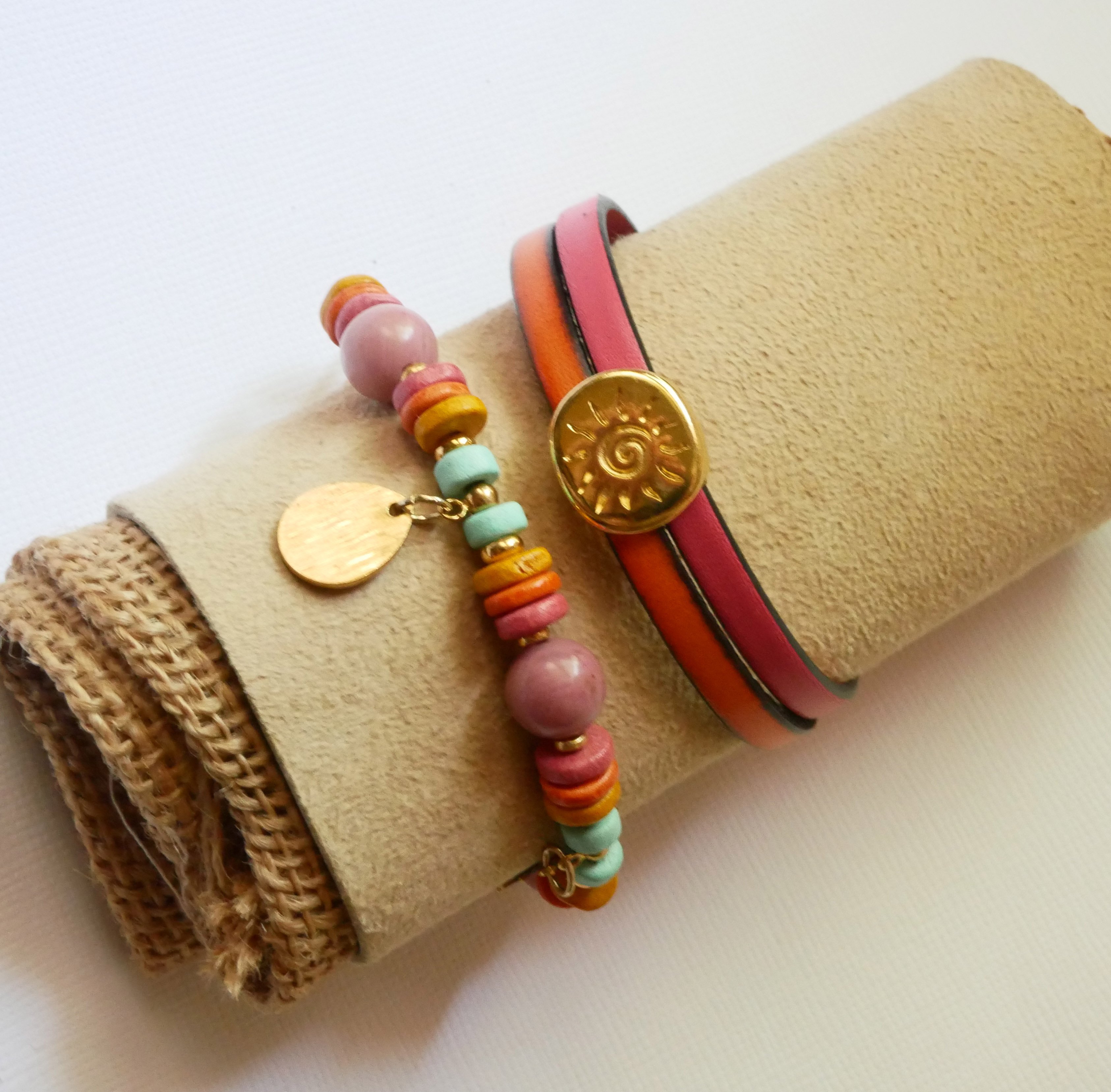 Soleil gold-plated bangle on leather duo to personalize and engrave