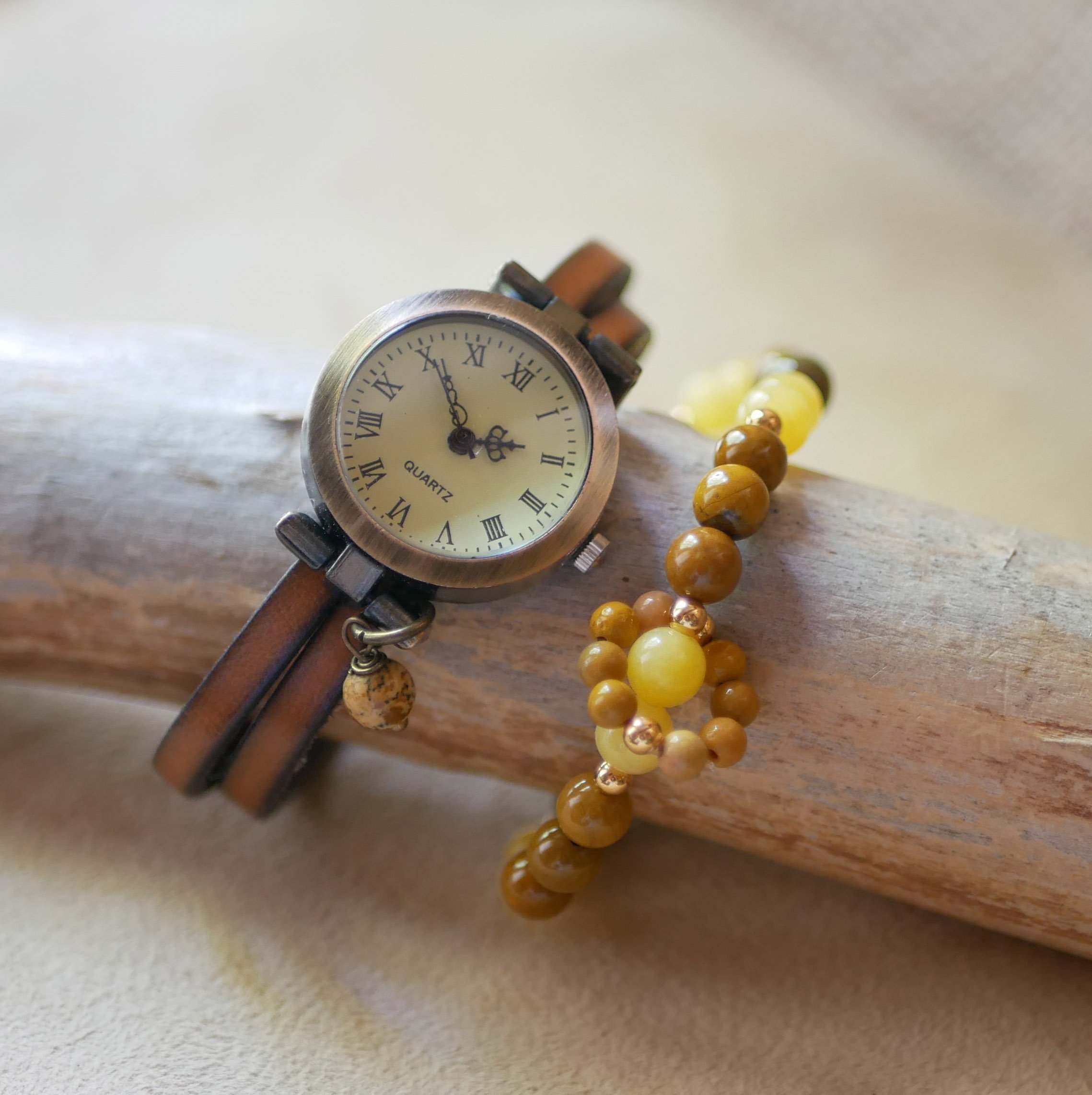 Yellow jade and mokaïte natural stone beads bracelet with mini beads ring