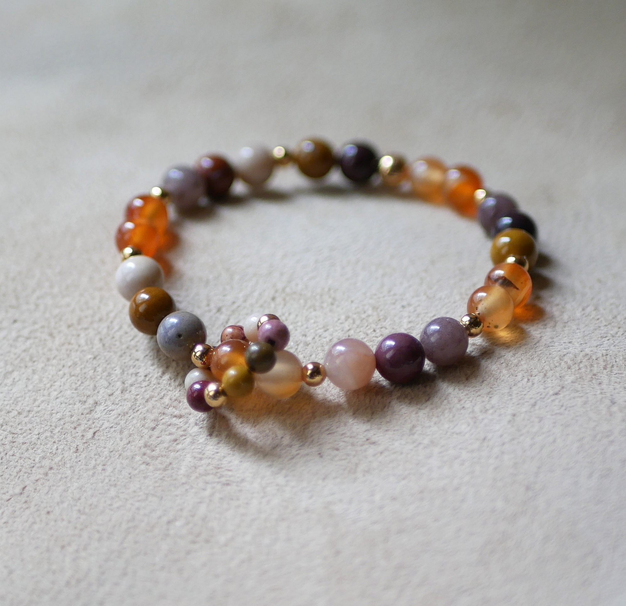Moka&iuml;te and Cornalite natural stone beads bracelet with mini beads ring